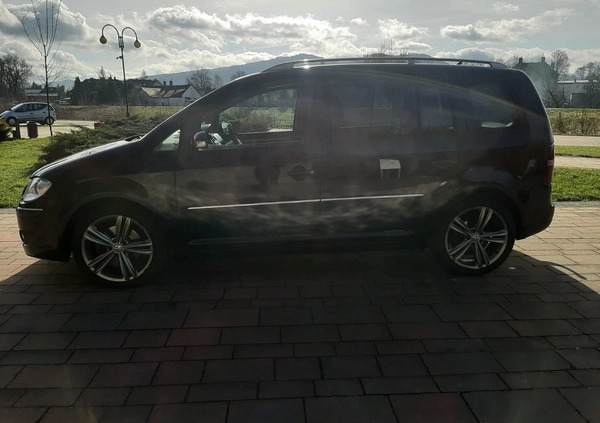 Volkswagen Touran cena 19700 przebieg: 295000, rok produkcji 2008 z Poddębice małe 79